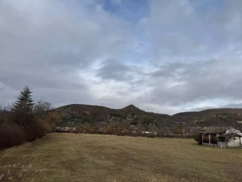 Terrain à bâtir, 476 m² - Digne-les-Bains (04000)