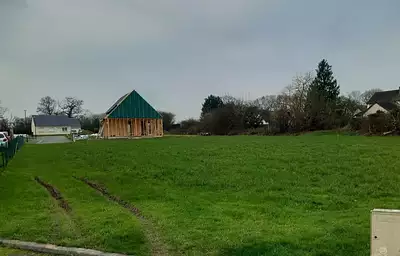 Terrain à bâtir, 613 m²