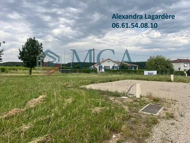 Terrain à bâtir, 730 m² - Buzet-sur-Baïse (47160)