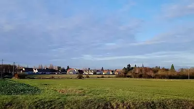 Terrain à bâtir, 700 m²