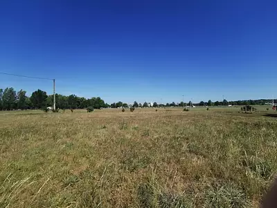 Terrain à bâtir, 676 m²