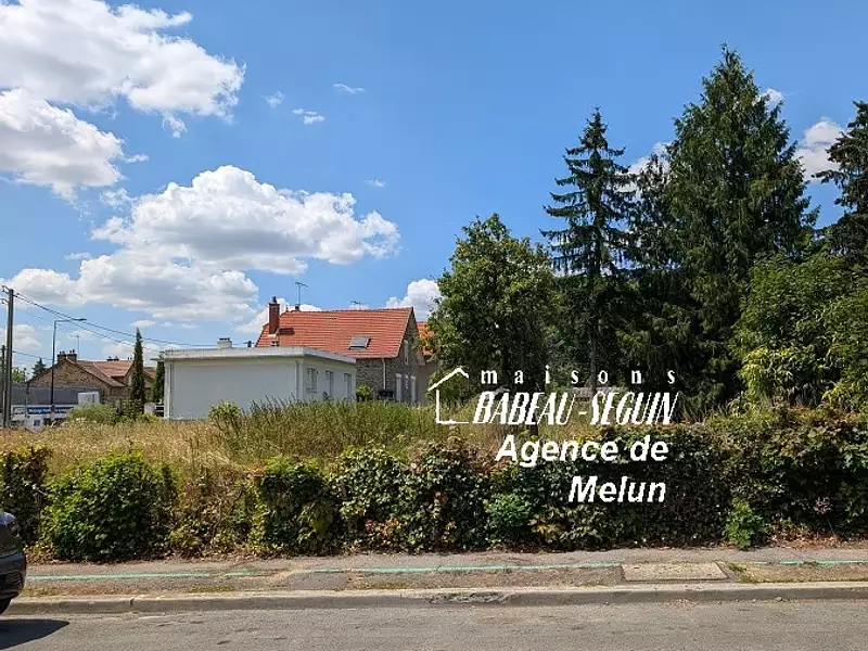 Terrain à bâtir, 460 m² - Nangis (77370)