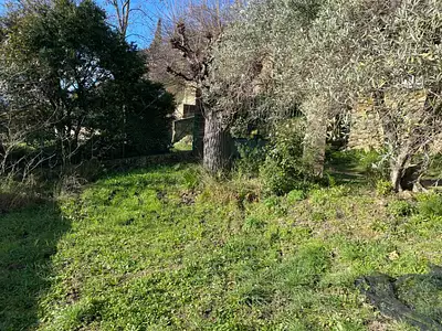 Terrain à bâtir, 700 m²