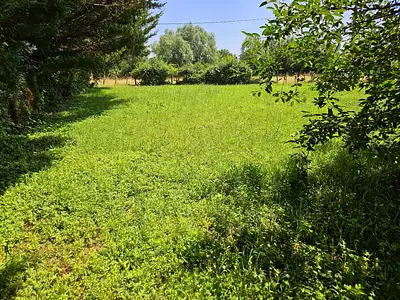 Terrain à bâtir, 606 m²