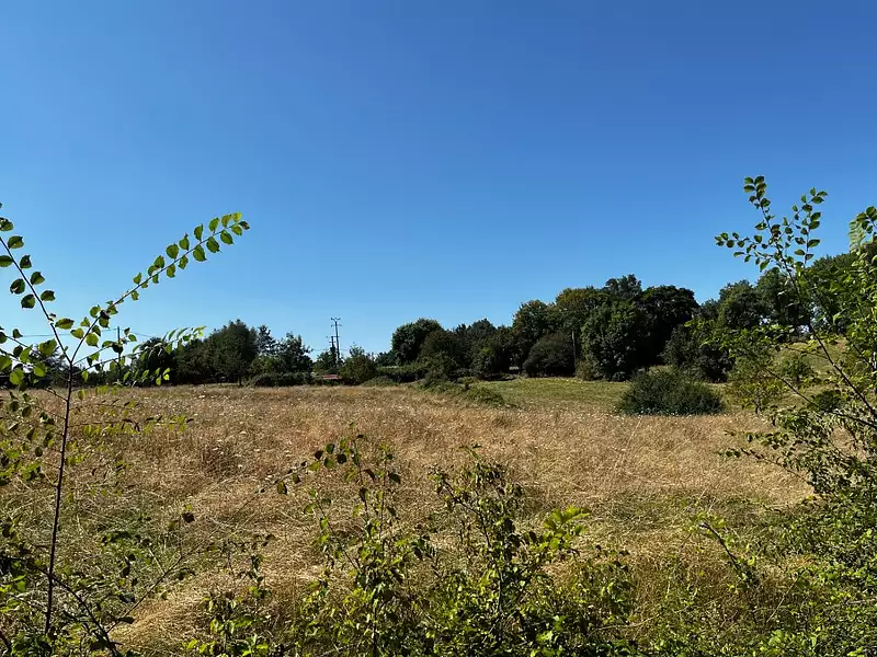 Terrain à bâtir, 2 473 m² - Saint-Geniès (24590)