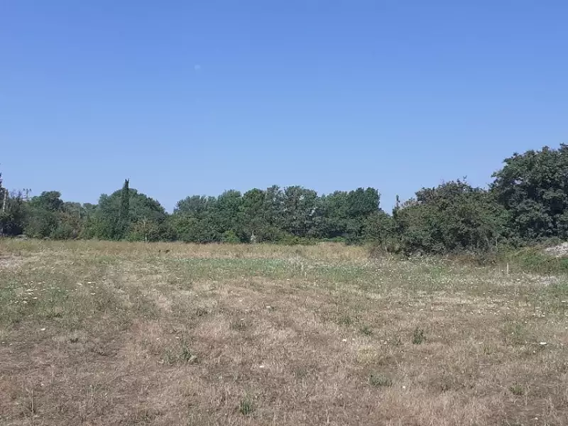 Terrain à bâtir, 1 240 m² - Callian (83440)