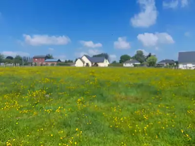 Terrain à bâtir, 1 200 m²