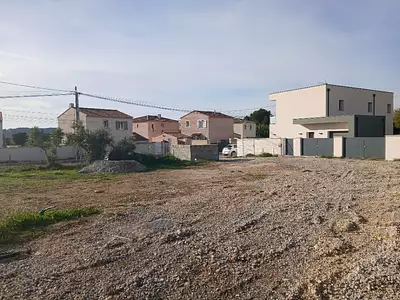 Terrain à bâtir, 405 m²