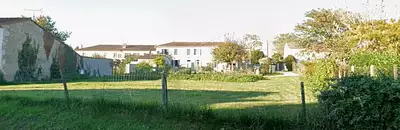 Terrain à bâtir, 911 m²