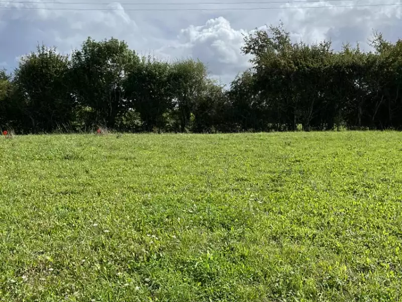 Terrain à bâtir, 417 m² - Saint-Paterne - Le Chevain (72610)