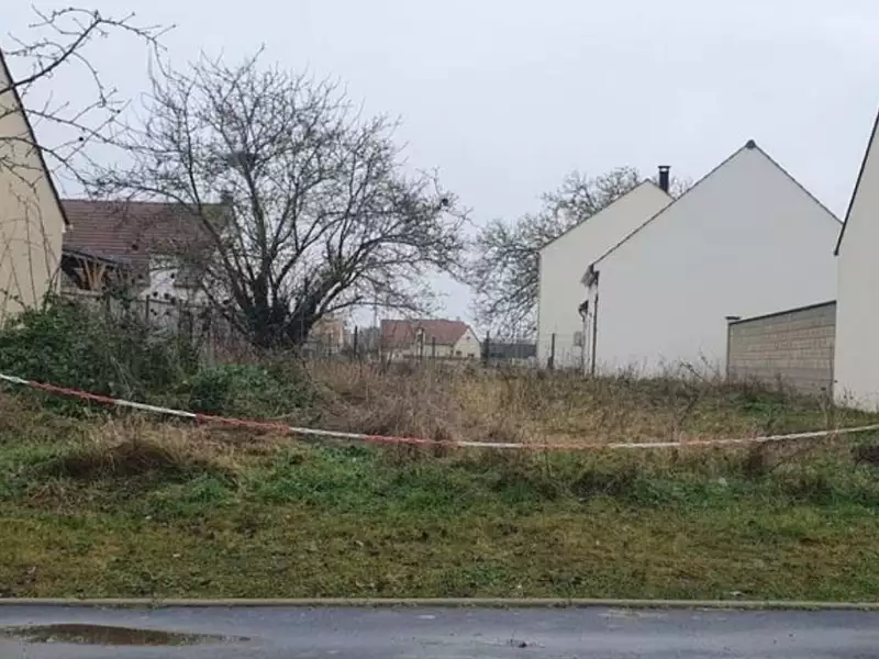 Terrain à bâtir, 400 m² - Etampes (91150)