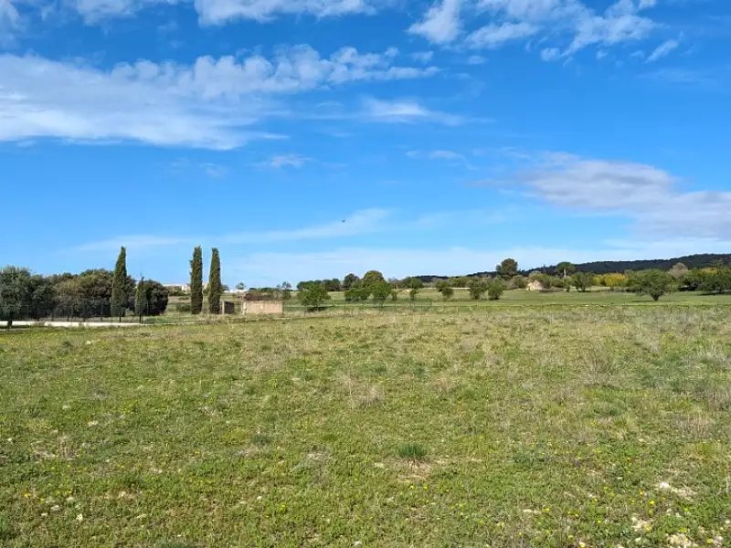 Terrain à bâtir, 267 m² - Pertuis (84120)