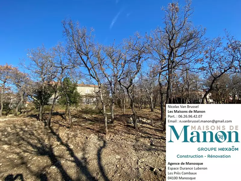 Terrain à bâtir, 820 m² - Forcalquier (04300)