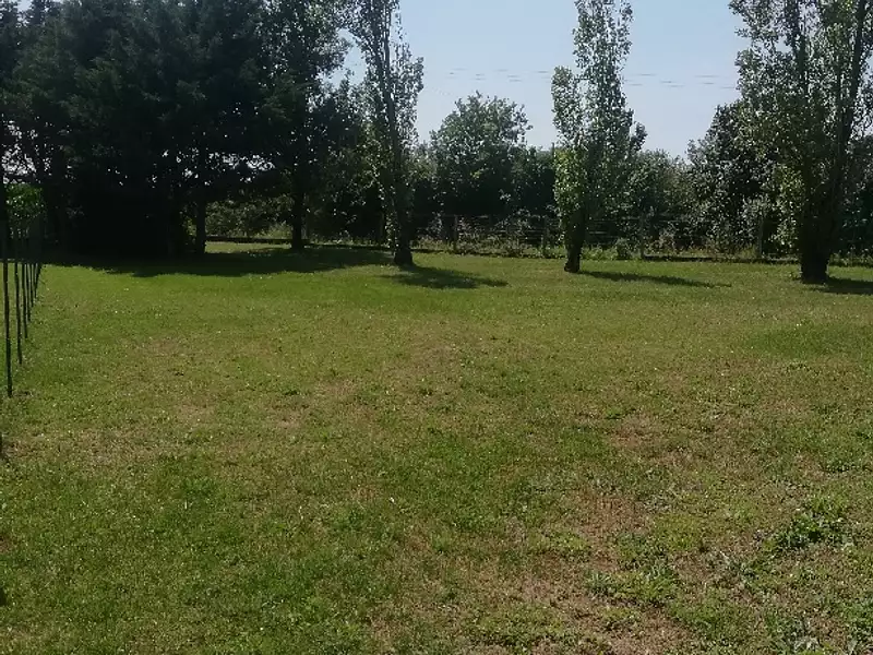 Terrain à bâtir, 1 100 m² - Loire-les-Marais (17870)