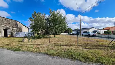 Terrain à bâtir, 750 m²