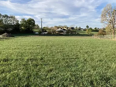Terrain à bâtir, 1 207 m²
