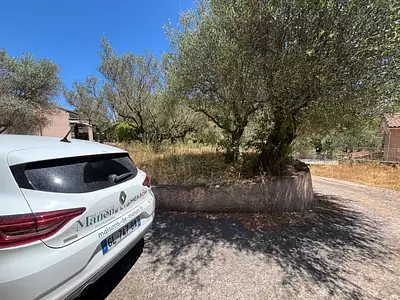 Terrain à bâtir, 700 m²