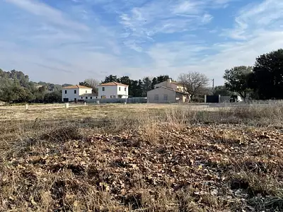 Terrain à bâtir, 444 m²