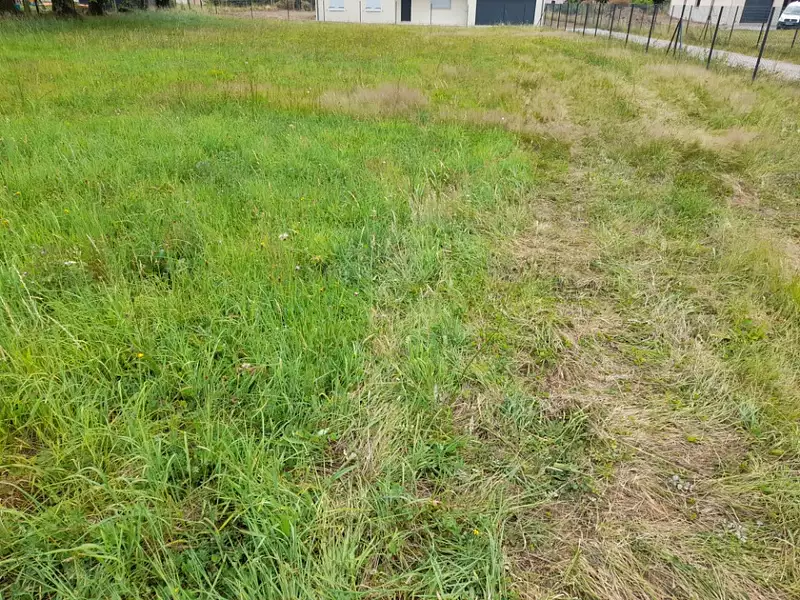 Terrain à bâtir, 1 130 m² - Nieul (87510)