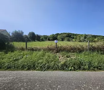 Terrain à bâtir, 1 825 m²