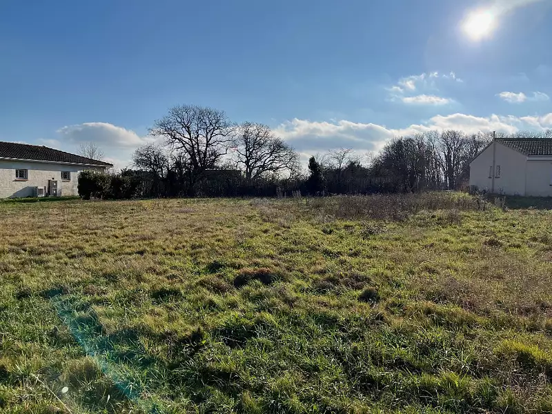 Terrain à bâtir, 1 000 m² - Réalmont (81120)