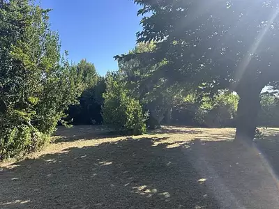 Terrain à bâtir, 830 m²