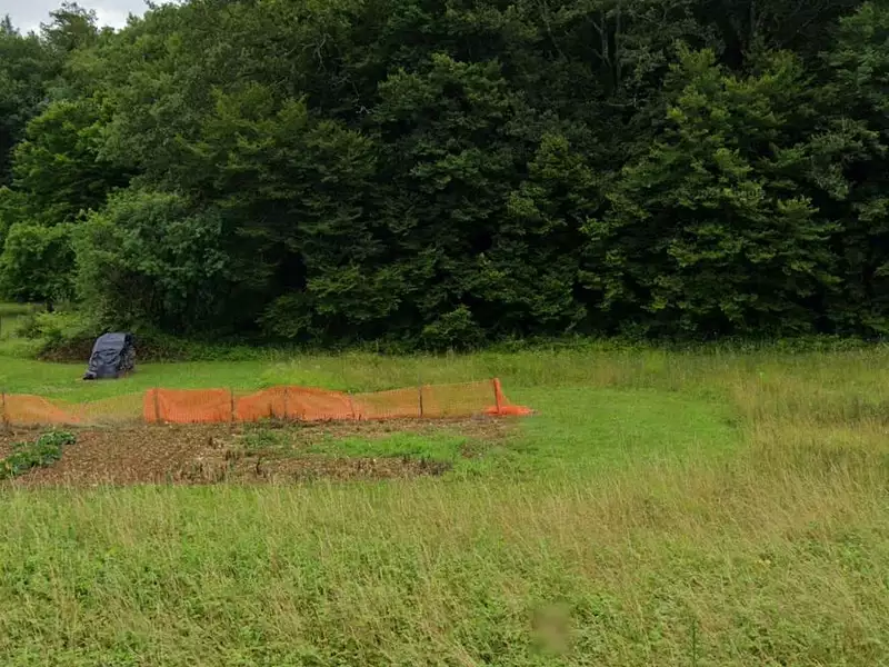 Terrain à bâtir, 3 000 m² - Saint-Front-la-Rivière (24300)