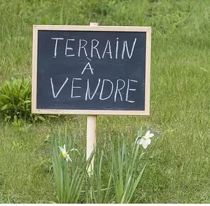 Terrain à bâtir, 300 m²