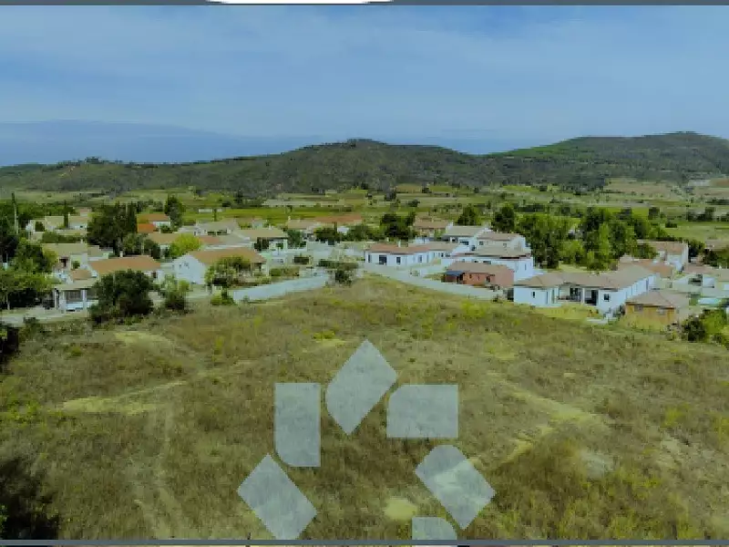 Terrain à bâtir, 254 m² - Thézan-des-Corbières (11200)