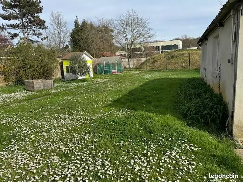Terrain à bâtir, 425 m² - Fontainebleau (77300)
