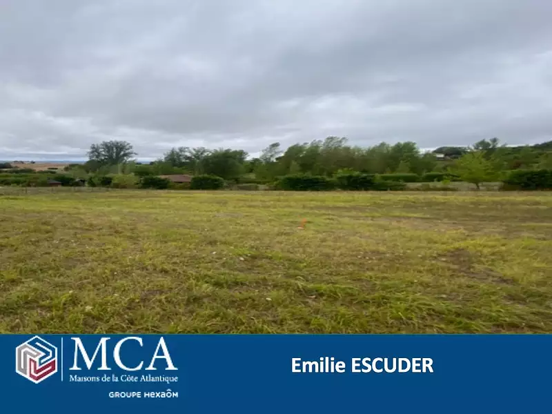 Terrain à bâtir, 1 050 m² - La Réole (33190)