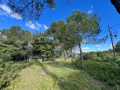 Terrain à bâtir, 550 m²