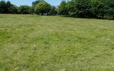 Terrain à bâtir, 210 m²