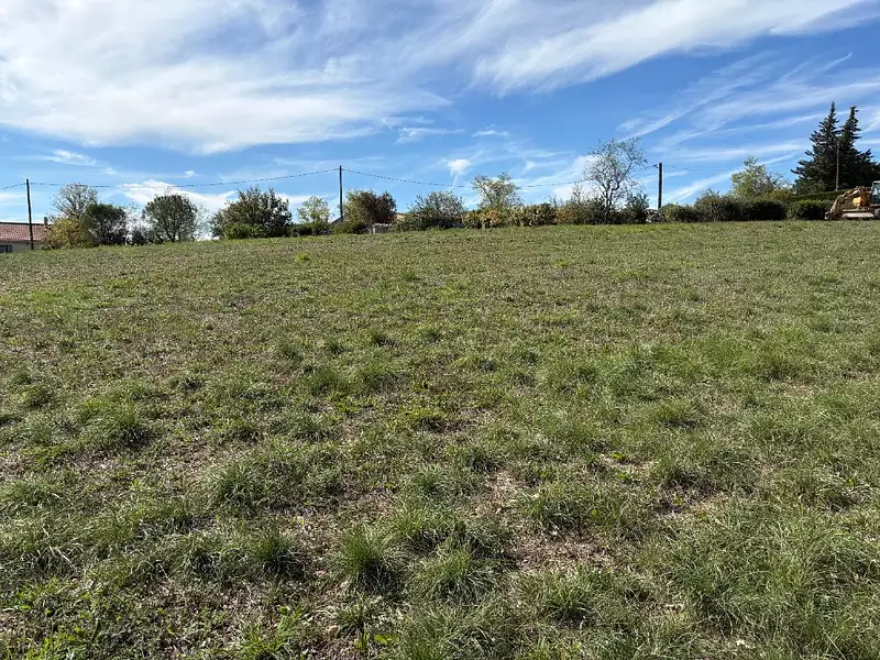 Terrain à bâtir, 1 357 m² - Lautrec (81440)