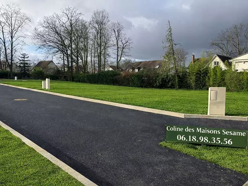 Terrain à bâtir, 350 m² - Claye-Souilly (77410)