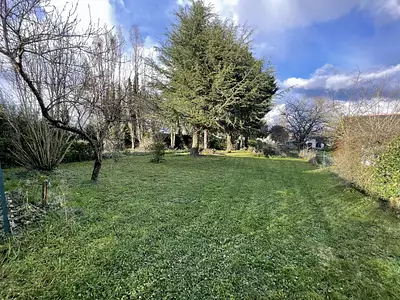 Terrain à bâtir, 919 m²