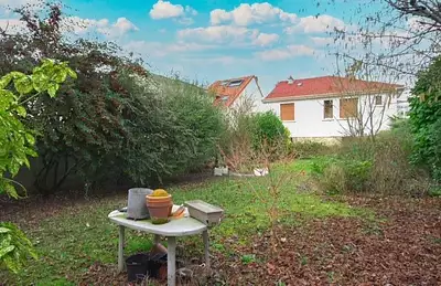 Terrain à bâtir, 612 m²