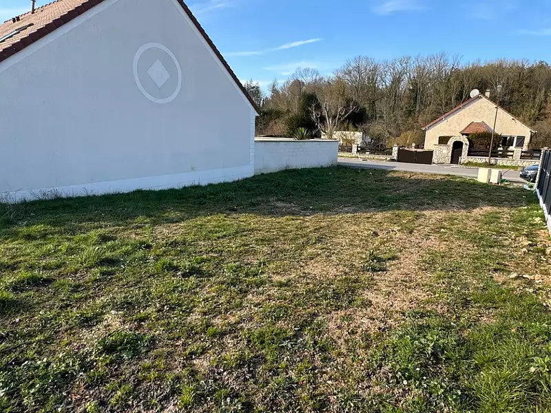 Terrain à bâtir, 450 m² - Bréval (78980)