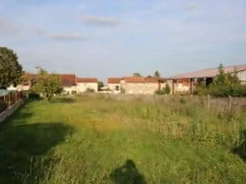 Terrain à bâtir, 981 m² - Bourgogne-Fresne (51110)