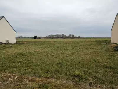 Terrain à bâtir, 544 m²