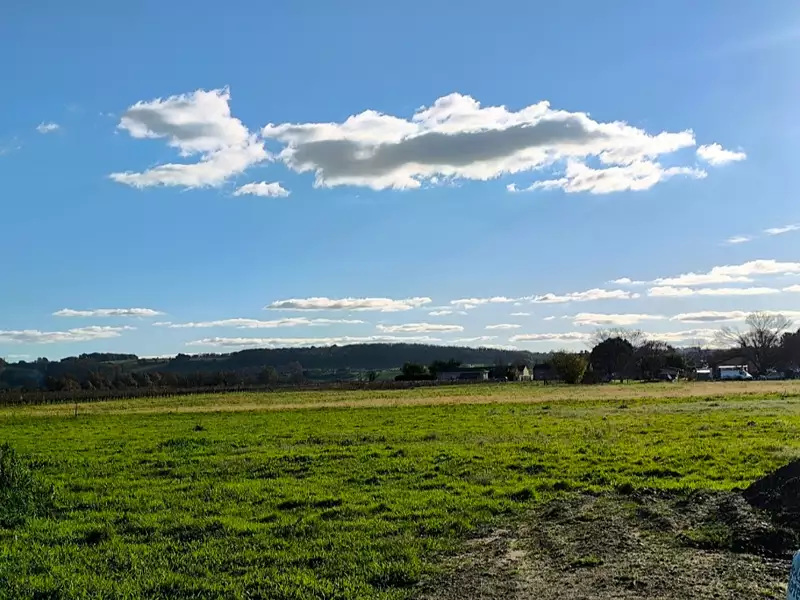 Terrain à bâtir, 650 m² - Gauriaguet (33240)