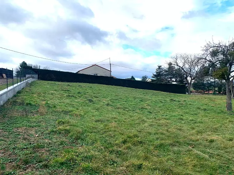 Terrain à bâtir, 850 m² - Monistrol-sur-Loire (43120)