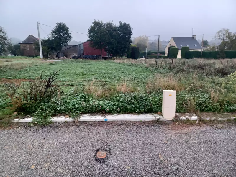 Terrain à bâtir, 376 m² - Pancé (35320)