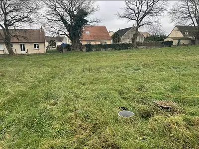 Terrain à bâtir, 647 m²