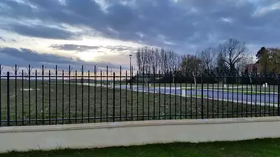 Terrain à bâtir, 405 m²