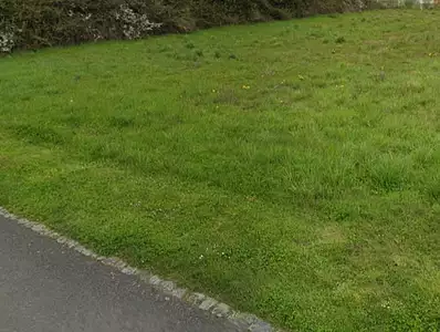 Terrain à bâtir, 710 m²