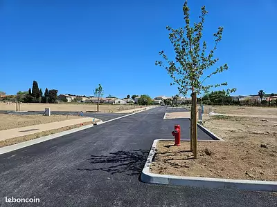 Terrain à bâtir, 367 m²