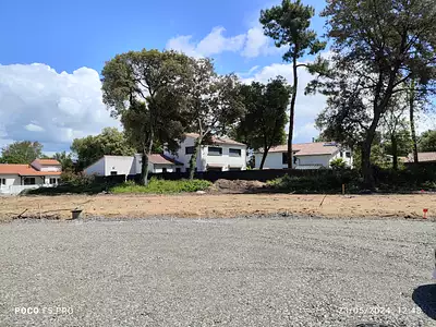 Terrain à bâtir, 815 m²