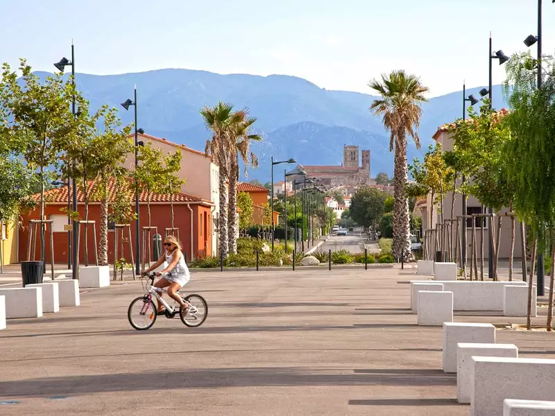 Terrain à bâtir, 240 m² - Elne (66200)