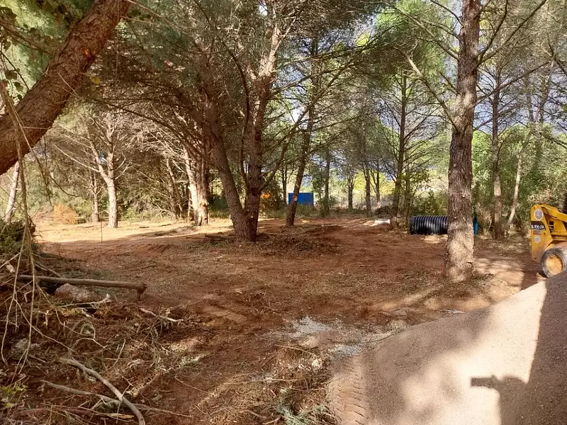 Terrain à bâtir, 570 m² - Puget-sur-Argens (83480)